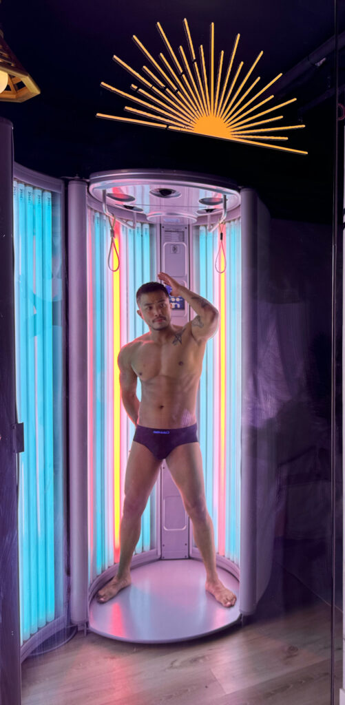 Gogoboy Kuan at Dream Tanning